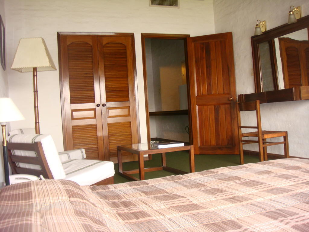 Wyndham Garden Montevideo Carrasco Hotel Ciudad de la Costa Room photo