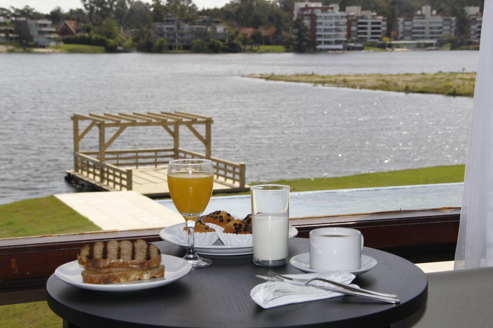 Wyndham Garden Montevideo Carrasco Hotel Ciudad de la Costa Exterior photo
